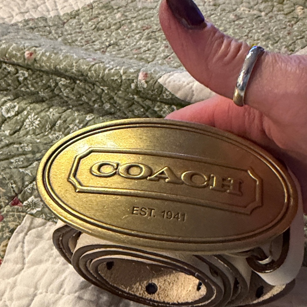 Coach Gold Buckle Belt - Picture 8 of 8